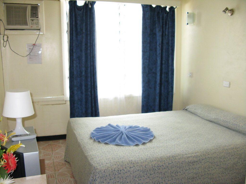 Red Mansion Comfort Inn Хоніара Номер фото